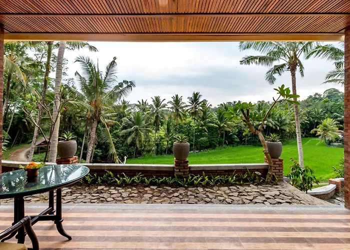 Villa Umasari Rice Terrace By Agata *